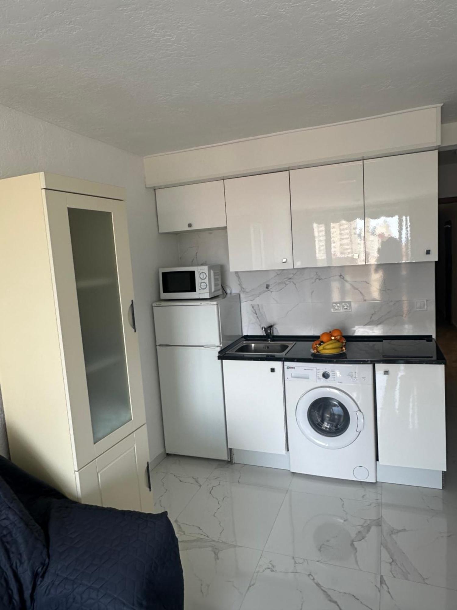 Apartament Plaimon - Estudio